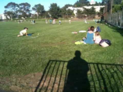 Quiet Garden Apt., geographic center of The City