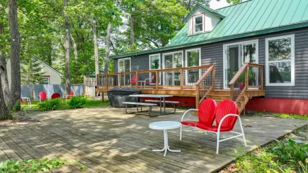 Hygge Lodge is a gorgeous lakefront gathering place for year round family fun.