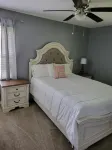 One level home close to interstate and 25 minutes to Nashville.