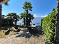 Villa Alba - dream view and direct beach access