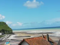 Superb sea view, 5 minutes from the beach