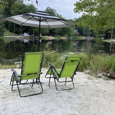 Winter Lakeside Retreat on Locke Lake — Stunning Views & Private Hot Tub