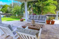 New! Amazing Waterfront Island Breezes - Heated Pool, Dock!