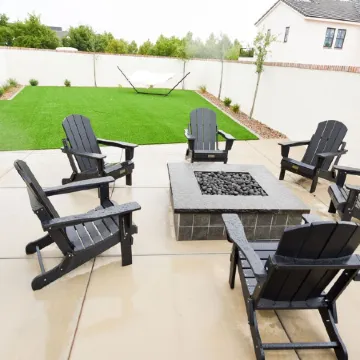 Black Ridge Villa near Sand Hollow & Zions. Sleeps 32. Private pool & hot tub.