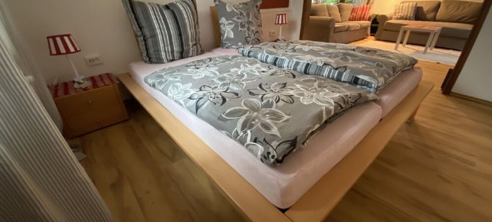 Cozy apartment for up to 5 people with terrace quiet and central pet-free Hotels in Westerland