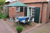 Romantic Frisian house on the East Frisian coast