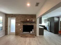 FABULOUS chic Indian Beach / Sapphire Shores house! 새러소타 호텔