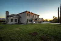 Resort Style Ranch/infinity pool for family -  Casas de vacaciones