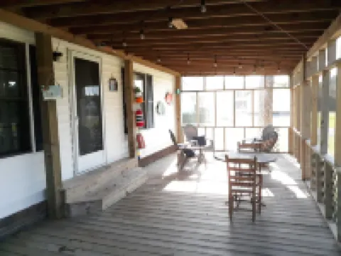 The Hoi Toider @ Harkers Island