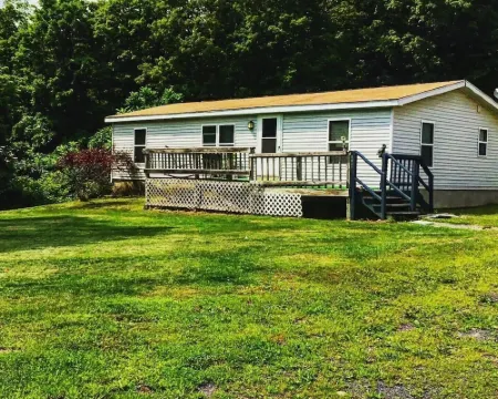 Come and stay at our Catskill Hideaway!<br>Freehold, NY カイロのホテル