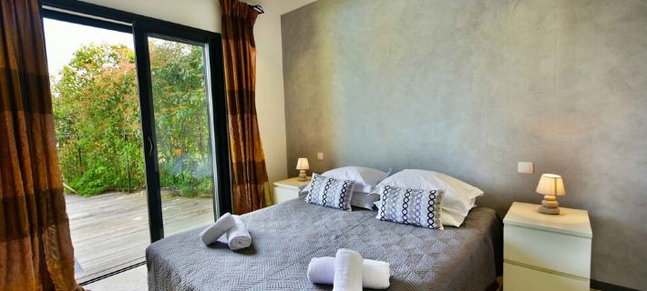 Sea View Villa 180 - Heated pool - Beaches 2 min - 5 bedrooms - Wifi Clim Hotéis em Zonza