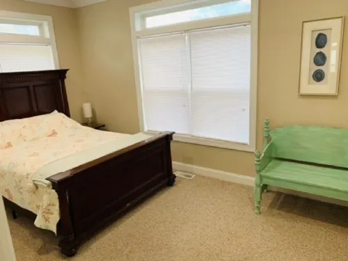 3/3 Condo across from the River! Close to beaches!