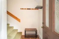 Family-friendly condo with amenities minutes from StoryLand & ski mountains! Hotels in Bartlett