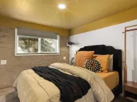 Casa Bruna creekside home in the heart of the Gorge Hotels in Carson
