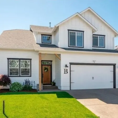 Beautiful Modern Farmhouse