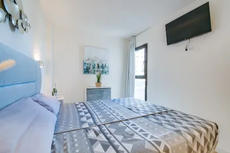 NEW !!! Luxury apartment Sa Maniga, sea view, beach, 2 people, WIFI