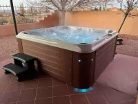 Lake Powell 4 BR, Hot Tub, on Golf Course, Views!