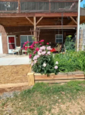 Private Lakeside Apartment