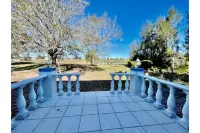 A Quiet Retreat on Spring Lake!