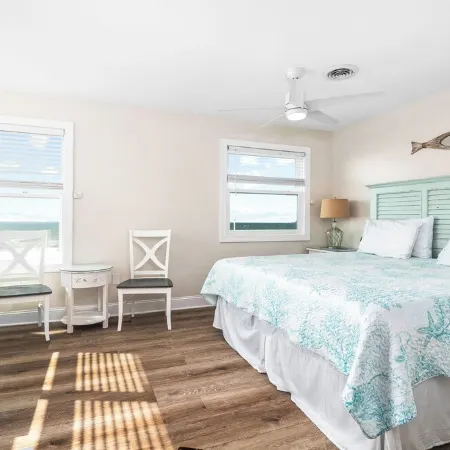 Oceanfront Updated 5BR Duplex. Dog friendly!