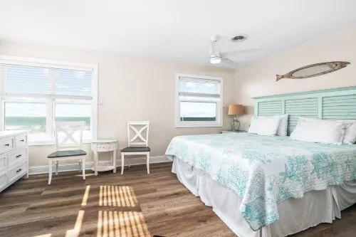 Oceanfront Updated 5BR Duplex. Dog friendly!