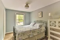 Modern Mountain Oasis with Hot tub, Heated Pool, Games,  Close to Ski/Mountains