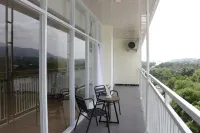 Horison Sentani Hotels in Hinekombe