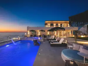 Elia Sea Suites