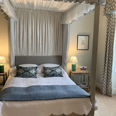 Elegant 2 bedroom garden apartment in Stockbridge Các khách sạn ở Stockbridge