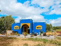 Aladdin Inspired Cabin Hot Tub Pet Friendly 3 Miles from Hocking Hills State Pk Hotels in Swan Township