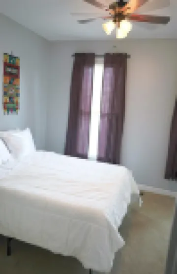 Cozy ranch house that's 10-15 minute from Historic downtown & Arrington Vineyard
