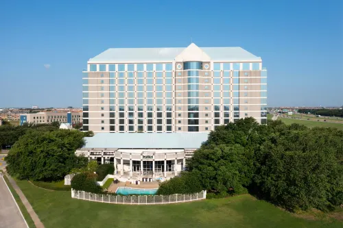 Renaissance Dallas North Hotel Hotels in Farmers Branch