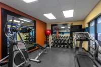 Hampton Inn Bedford - Gym