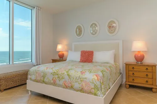 Incredible Gulf and Bay Views! Sapphire Unit 1305