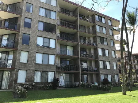 Special 135 Per Night During July and August Beautiful Full-View of Maalaea Bay.