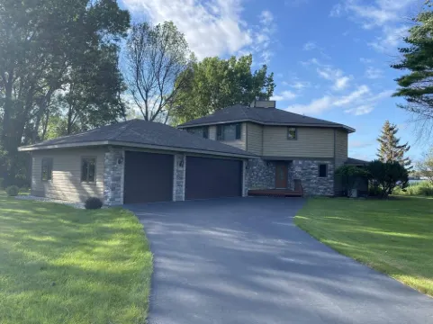 House on the Harbor Waterfront Home Hotels in Nasewaupee