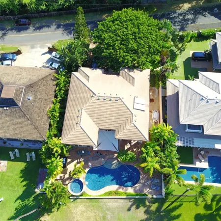 Five Bedroom Beachfront South Maui Home - Modern!