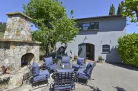 St. Helena, Walk to Town, on Vineyard, Pool, One Acre/Private, Permit STR25-001