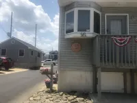 Gorgeous Beach Home. 1 Block to Ocean & Bay… Labor Day Weekend Available!