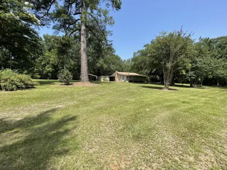 Beautiful Country Home on 11 Acres Near Toledo Bend Lake.