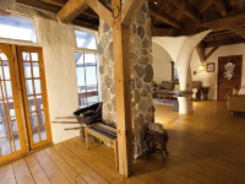 Mountain Sanctuary Dome Rustic Solitude 5BR 本寧頓酒店