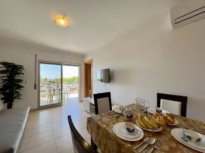 Monte Gordo Beach Ocean View 4 by Homing Отели в г. Altura