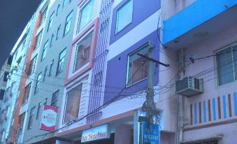 Hotel Thikana Palace