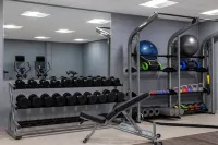 Hampton Inn by Hilton Winnipeg Downtown - С тренажерным залом