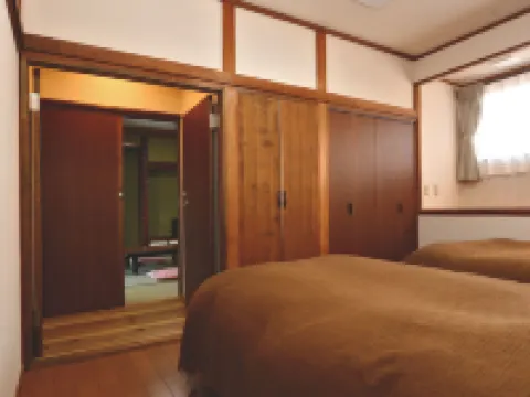 花水木 旭日丘湖畔緑地公園附近的飯店