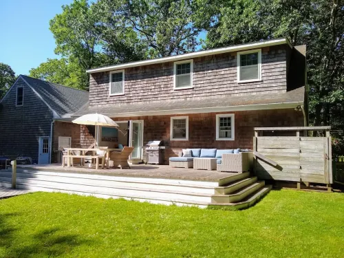 Charming 4B/3Bth East Hampton Shingled Classic With Pool: Perfect For Families