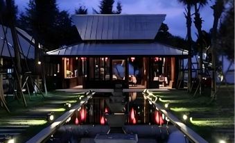 Chivaree Hotel and Resort
