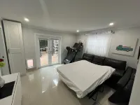 Luxurious Pompano Beach Oasis with Pool, Outdoor Kitchen, and close Beach