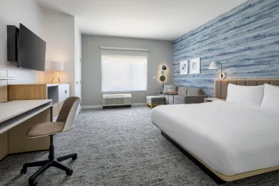 TownePlace Suites Brunswick Hotels near Richland Rum - Brunswick
