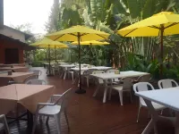 Kabinburi Sport Club - Parking